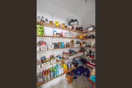 Casa de condomínio para alugar com 650m², 6 quartos e 6 vagasDespensa