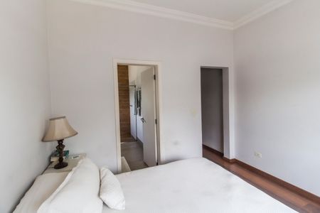 Casa de condomínio para alugar com 650m², 6 quartos e 6 vagasSuíte 2