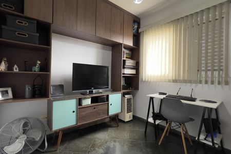 Apartamento à venda com 90m², 3 quartos e 2 vagasQuarto 2