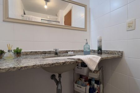 Apartamento à venda com 90m², 3 quartos e 2 vagasBanheiro