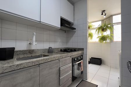 Apartamento à venda com 90m², 3 quartos e 2 vagasCozinha e Área de Serviço