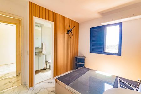 Apartamento para alugar com 74m², 3 quartos e 1 vaga