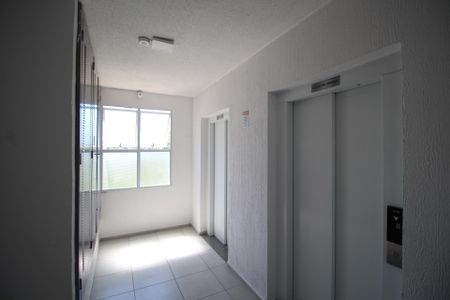 Apartamento à venda com 47m², 2 quartos e 1 vagaCorredor