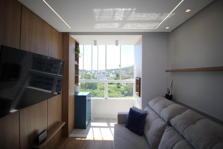 Sala de apartamento à venda com 2 quartos, 47m² em Morro Santana, Porto Alegre