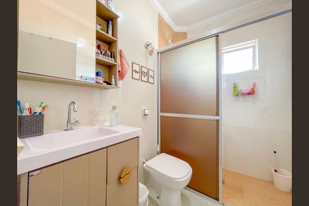 Casa à venda com 148m², 3 quartos e 2 vagas Casa à venda com 148m², 3 quartos e 2 vagasBanheiro 1