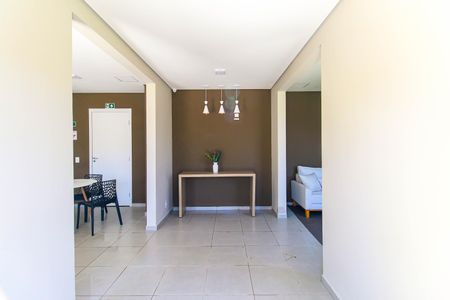 Apartamento para alugar com 38m², 2 quartos e sem vagaÁrea comum - Salão de festas