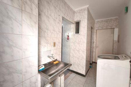 Apartamento para alugar com 66m², 2 quartos e 1 vagaÁrea de Serviço