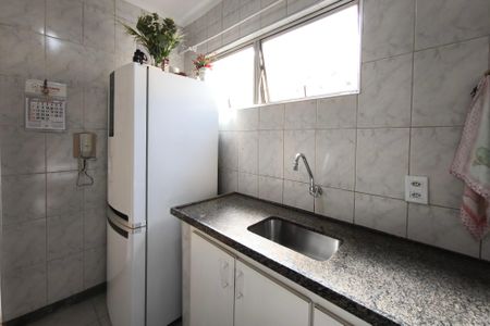 Apartamento para alugar com 66m², 2 quartos e 1 vagaCozinha