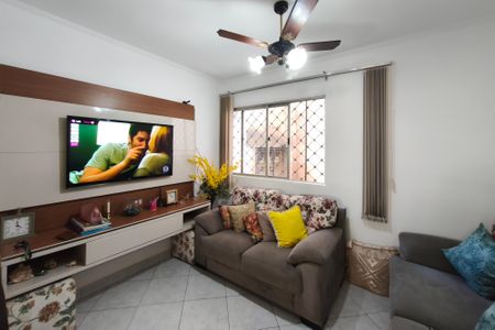 Apartamento para alugar com 66m², 2 quartos e 1 vagaSala