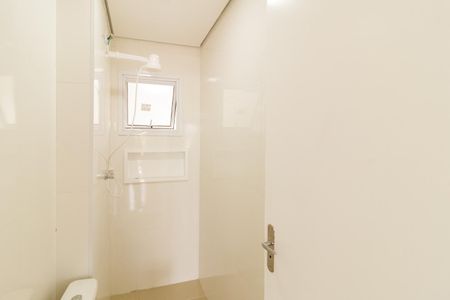 Apartamento à venda com 42m², 2 quartos e sem vagaBanheiro