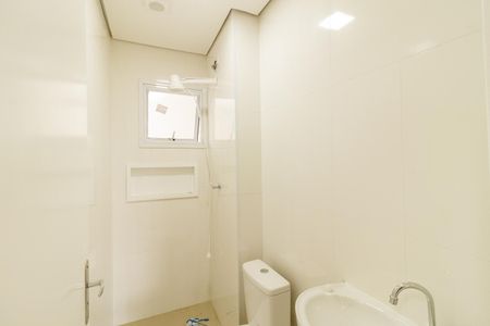 Apartamento à venda com 42m², 2 quartos e sem vaga Apartamento à venda com 42m², 2 quartos e sem vagaBanheiro