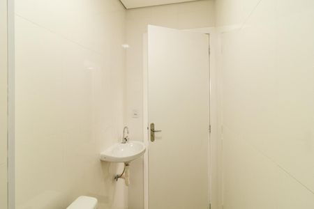 Apartamento à venda com 42m², 2 quartos e sem vaga Apartamento à venda com 42m², 2 quartos e sem vagaBanheiro