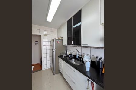Apartamento à venda com 64m², 2 quartos e 1 vagaCozinha