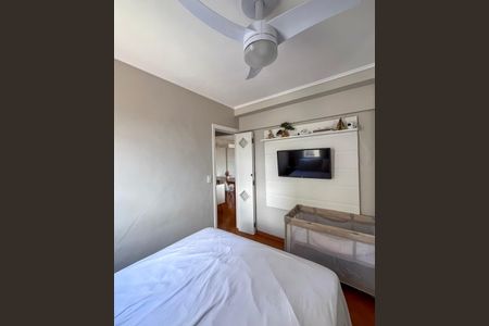 Apartamento à venda com 64m², 2 quartos e 1 vagaQuarto 2