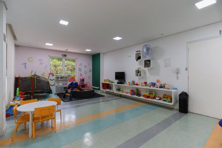 Apartamento à venda com 89m², 3 quartos e 2 vagas Apartamento à venda com 89m², 3 quartos e 2 vagasÁrea comum - Brinquedoteca