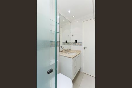 Apartamento à venda com 89m², 3 quartos e 2 vagas Apartamento à venda com 89m², 3 quartos e 2 vagasBanheiro da suíte