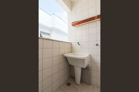 Apartamento à venda com 72m², 3 quartos e 1 vagaÁrea de Serviço