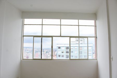 Quarto de apartamento para alugar com 1 quarto, 50m² em Santa Ifigênia, São Paulo