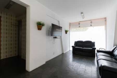 Apartamento à venda com 55m², 2 quartos e 1 vagaHall de Entrada 