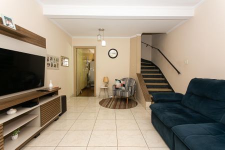 Sala de casa à venda com 2 quartos, 180m² em Vila Carrão, São Paulo