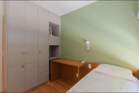 Apartamento à venda com 128m², 3 quartos e 2 vagasSuíte 1