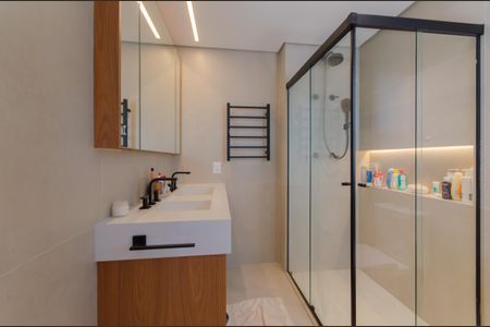 Apartamento à venda com 128m², 3 quartos e 2 vagasBanheiro da Suíte 3