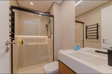 Apartamento à venda com 128m², 3 quartos e 2 vagasBanheiro da Suíte 1