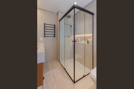 Apartamento à venda com 128m², 3 quartos e 2 vagasBanheiro da Suíte 3