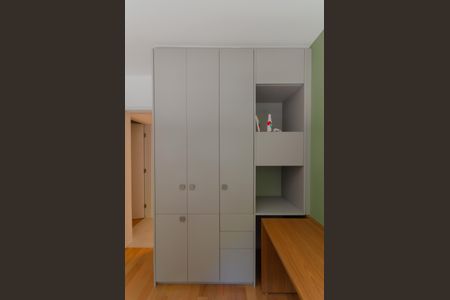 Suíte 1 de apartamento à venda com 3 quartos, 128m² em Vila Mariana, São Paulo