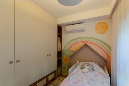 Apartamento à venda com 128m², 3 quartos e 2 vagasSuíte 2