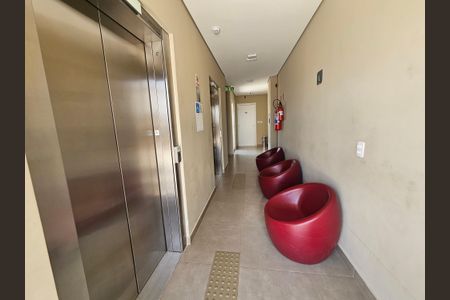 Studio para alugar com 37m², 1 quarto e sem vagaHall social