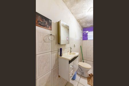 Casa à venda com 180m², 7 quartos e 3 vagasBanheiro 2