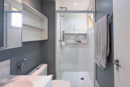 Apartamento à venda com 127m², 3 quartos e 2 vagas Apartamento à venda com 127m², 3 quartos e 2 vagasBanheiro do quarto 1