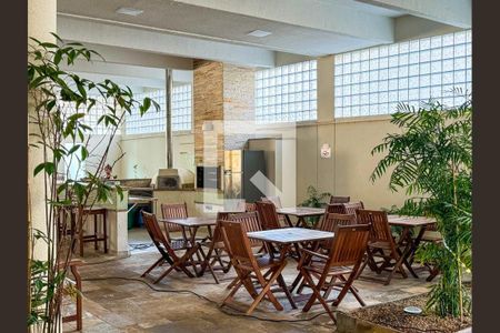 Apartamento à venda com 127m², 3 quartos e 2 vagas Apartamento à venda com 127m², 3 quartos e 2 vagasChurrasqueira