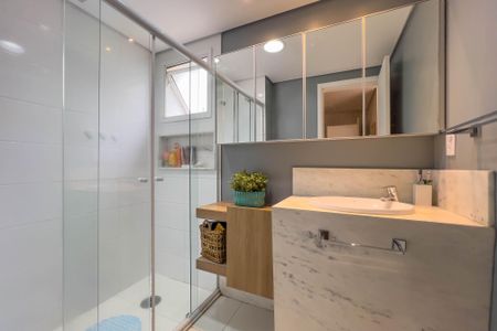 Apartamento à venda com 127m², 3 quartos e 2 vagas Apartamento à venda com 127m², 3 quartos e 2 vagasBanheiro do quarto 2
