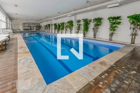 Apartamento à venda com 127m², 3 quartos e 2 vagas Apartamento à venda com 127m², 3 quartos e 2 vagasPiscina