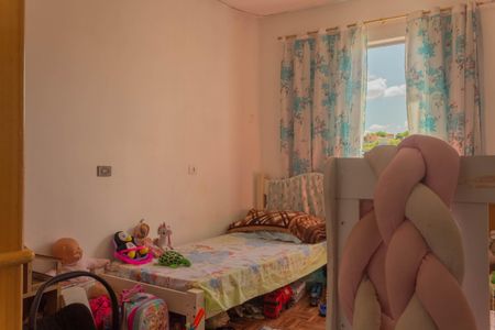 Casa à venda com 80m², 2 quartos e 2 vagasQuarto 2