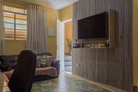 Sala de casa à venda com 2 quartos, 80m² em Jardim Calux, São Bernardo do Campo