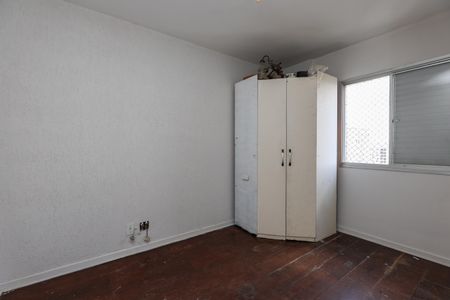 Apartamento à venda com 84m², 2 quartos e 2 vagasQuarto 2