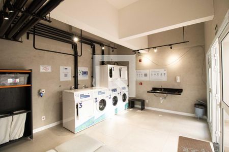 Apartamento para alugar com 37m², 2 quartos e sem vaga Apartamento para alugar com 37m², 2 quartos e sem vagaÁrea comum - Lavanderia