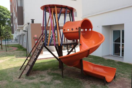 Apartamento para alugar com 37m², 2 quartos e sem vagaÁrea comum - Playground