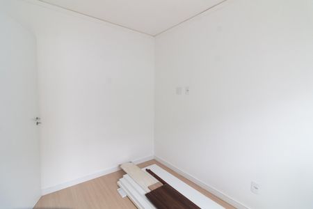Quarto 1 de apartamento para alugar com 2 quartos, 37m² em Vila Butantã, São Paulo