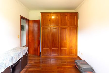 Casa para alugar com 261m², 4 quartos e 4 vagasQuarto 4