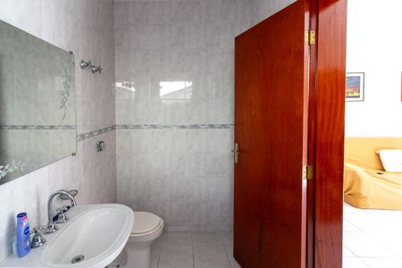 Casa para alugar com 261m², 4 quartos e 4 vagasBanheiro Suíte 1