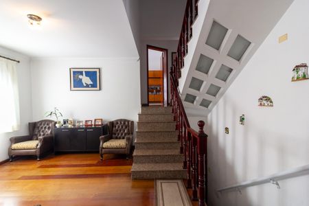 Sala/Hall de entrada de casa para alugar com 4 quartos, 261m² em Jardim Prudência, São Paulo