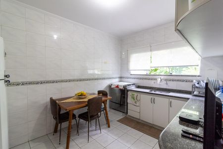 Casa para alugar com 261m², 4 quartos e 4 vagasCozinha