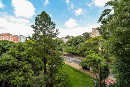 Vista de apartamento à venda com 1 quarto, 40m² em Jardim Sabará, Porto Alegre
