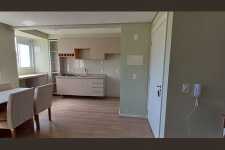 Cozinha de apartamento à venda com 2 quartos, 50m² em Sarandi, Porto Alegre