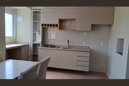 Cozinha de apartamento à venda com 2 quartos, 50m² em Sarandi, Porto Alegre
