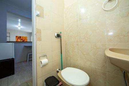 Apartamento para alugar com 40m², 1 quarto e 3 vagas Apartamento para alugar com 40m², 1 quarto e 3 vagasBANHEIRO